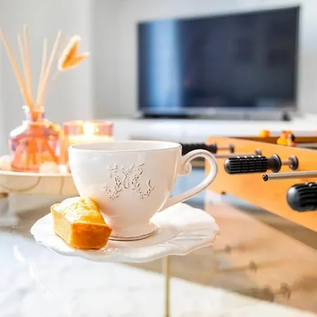 T2 Cosy & Spacieux Au Coeur De Monplaisir Apartment